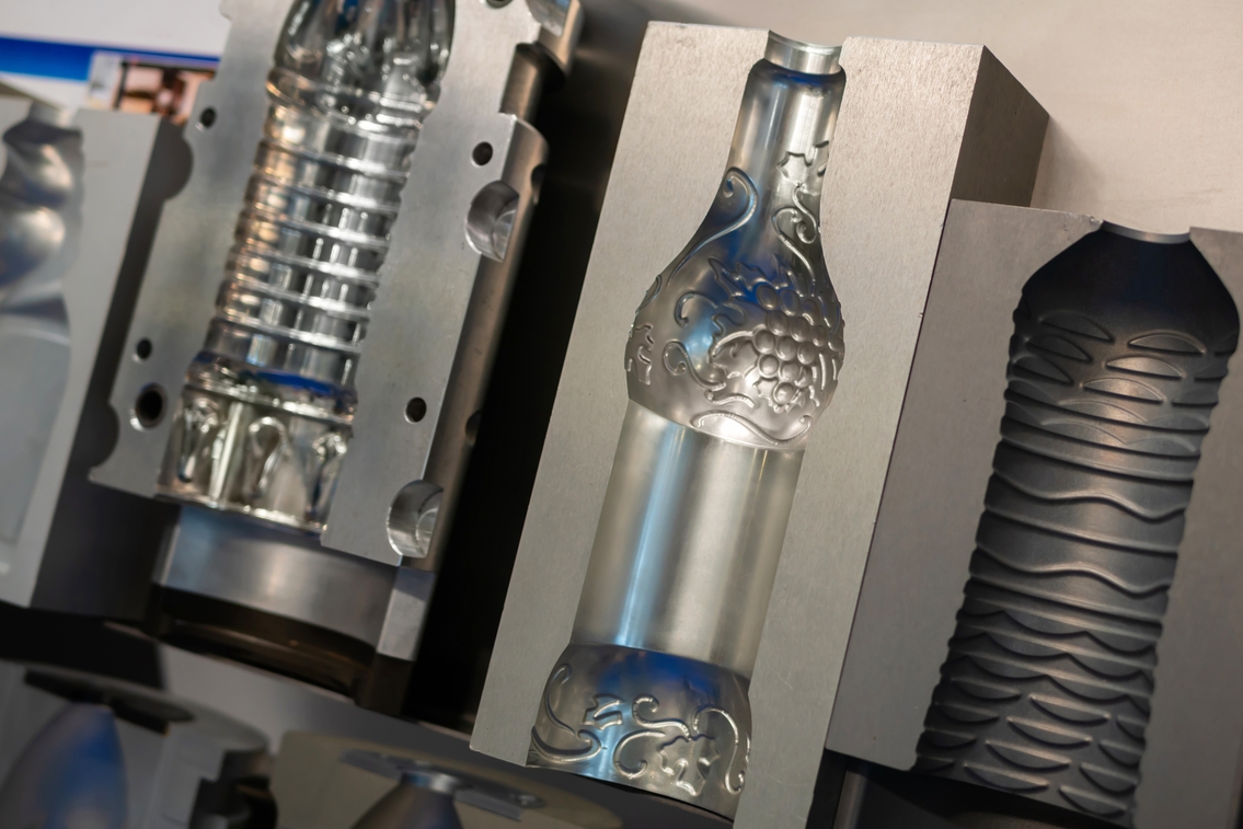 Mold,plates,for,plastic,bottles,production, ,part,of,automatic